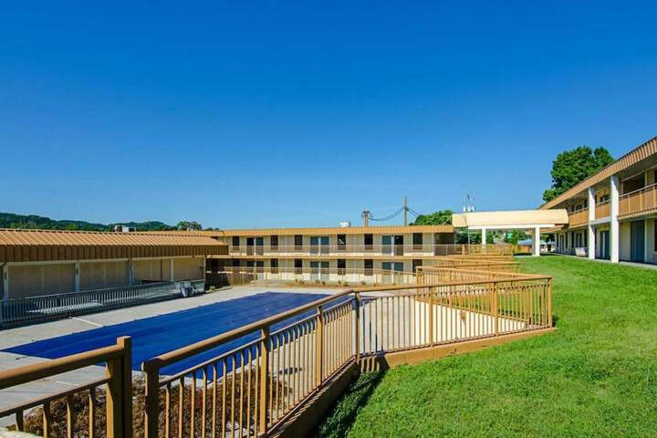 Travel Inn Bristol Near State Street Bagian luar foto