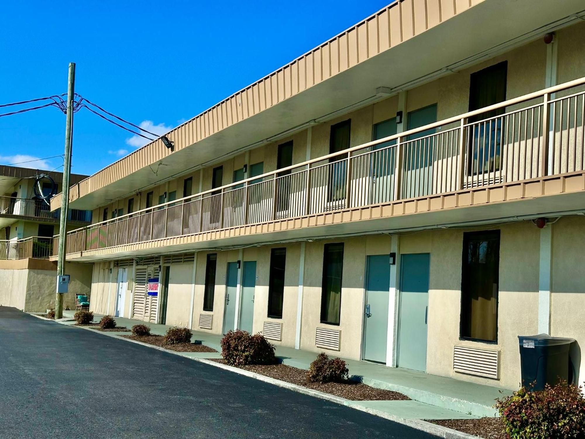 Travel Inn Bristol Near State Street Bagian luar foto
