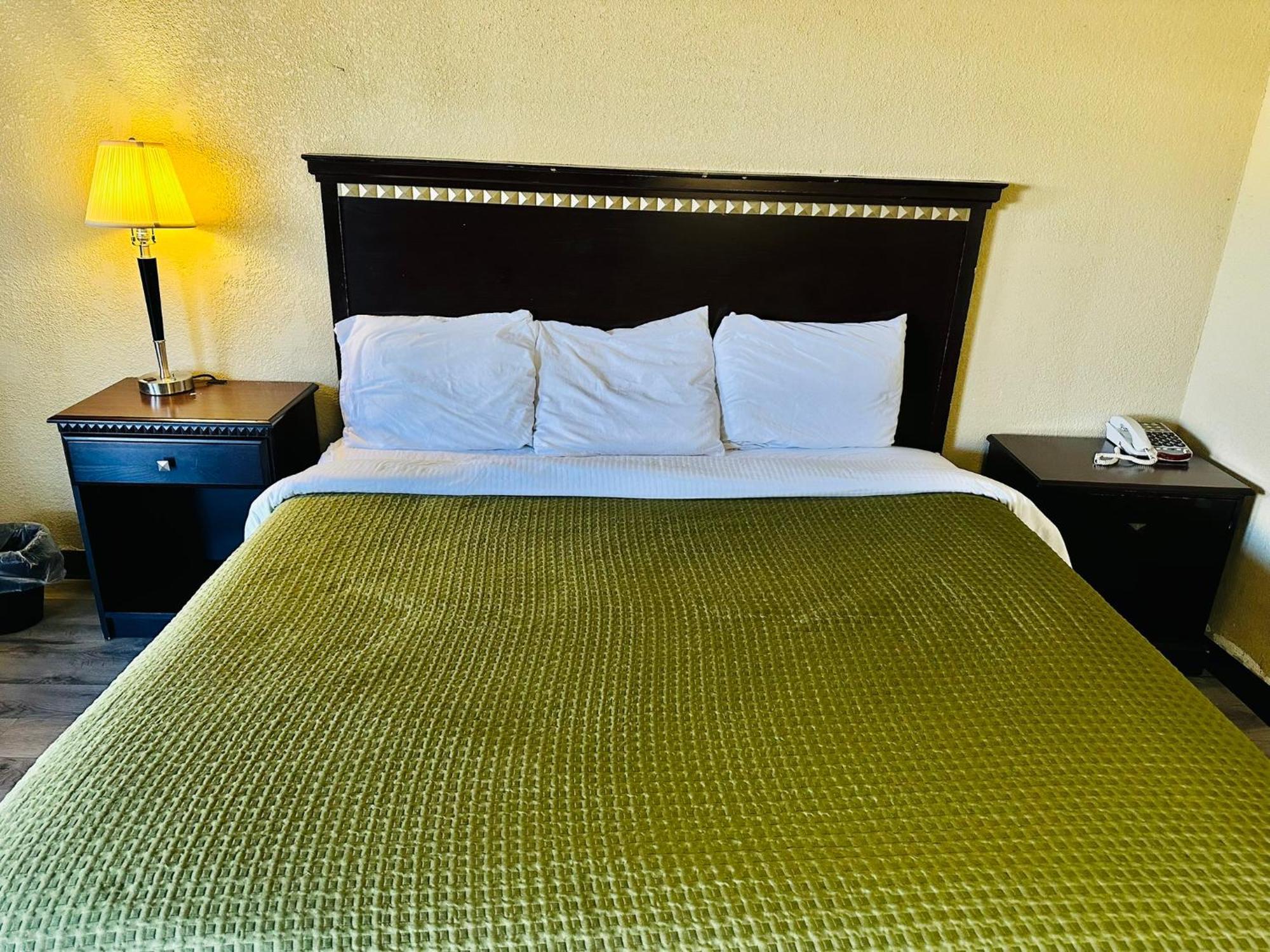 Travel Inn Bristol Near State Street Bagian luar foto