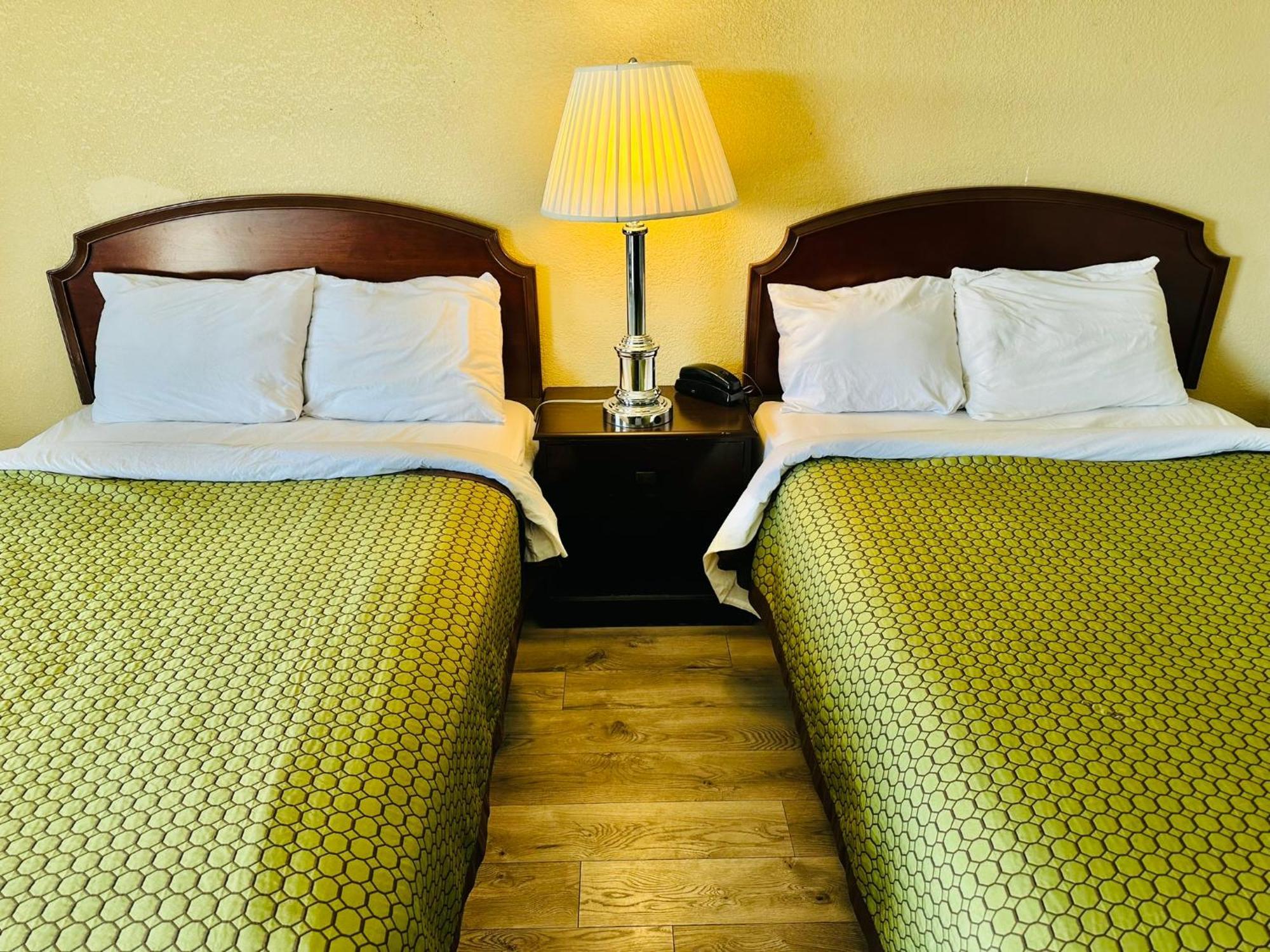 Travel Inn Bristol Near State Street Bagian luar foto